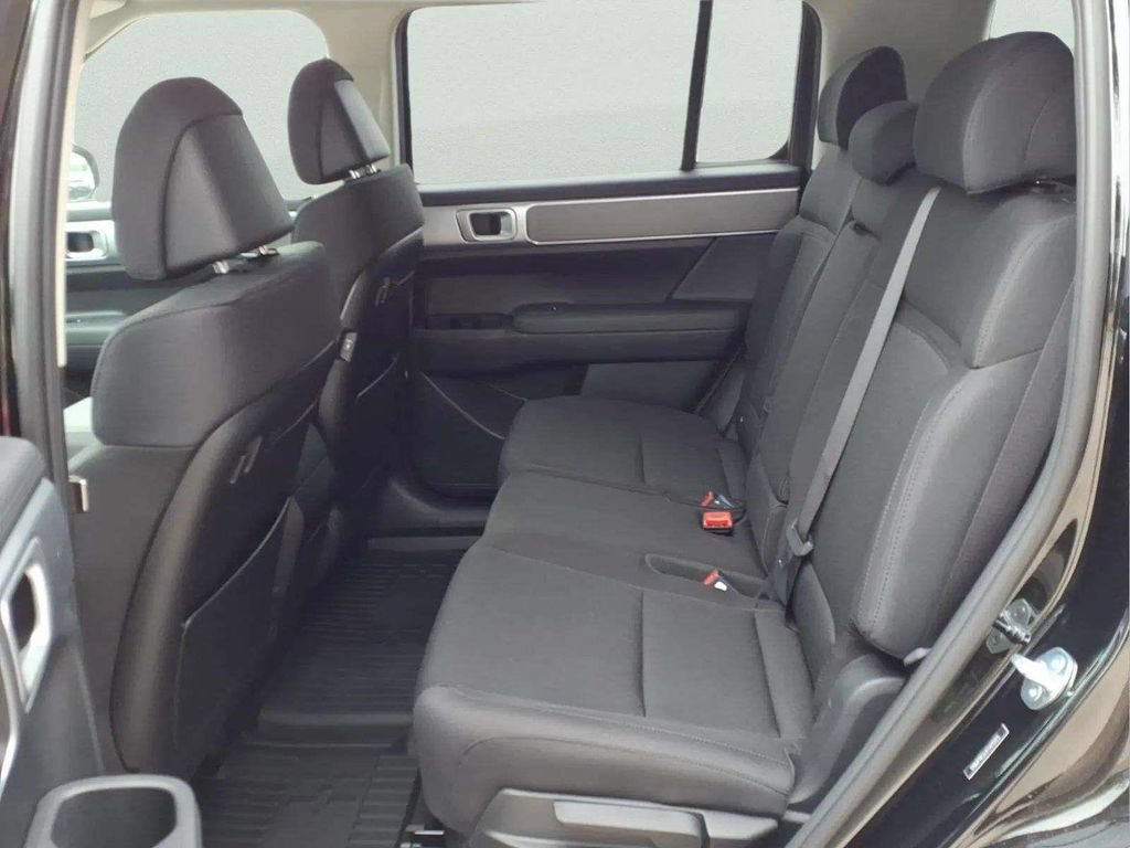 New 2026 Hyundai Santa Fe SE FWD image 14