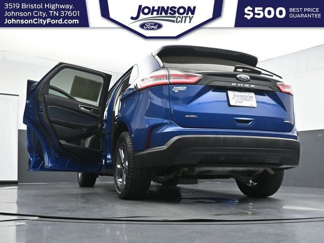 Certified 2023 Ford Edge SEL w/ Sport Appearance Package AWD/4WD image 39