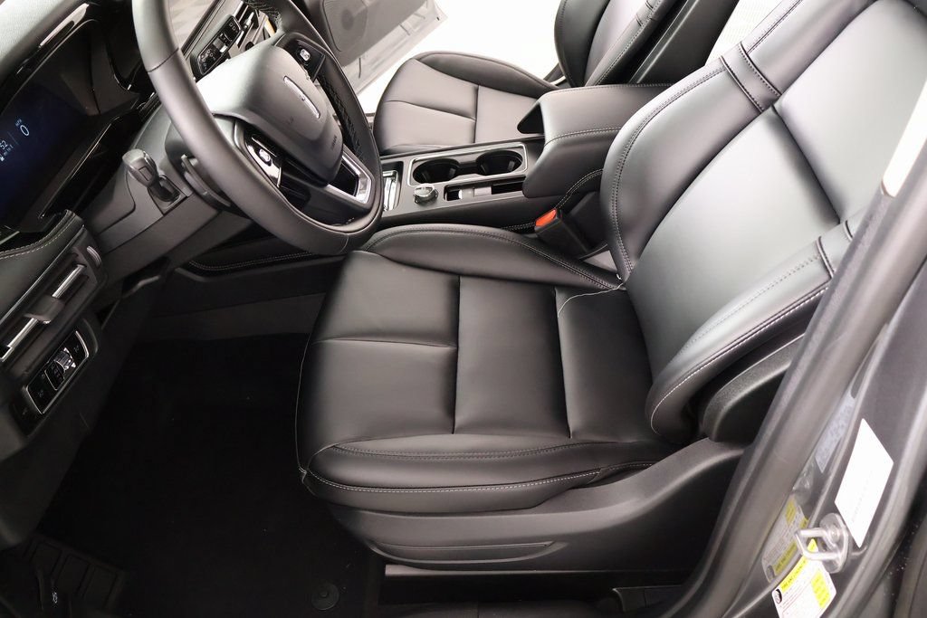 New 2026 Lincoln Corsair Premiere FWD image 12