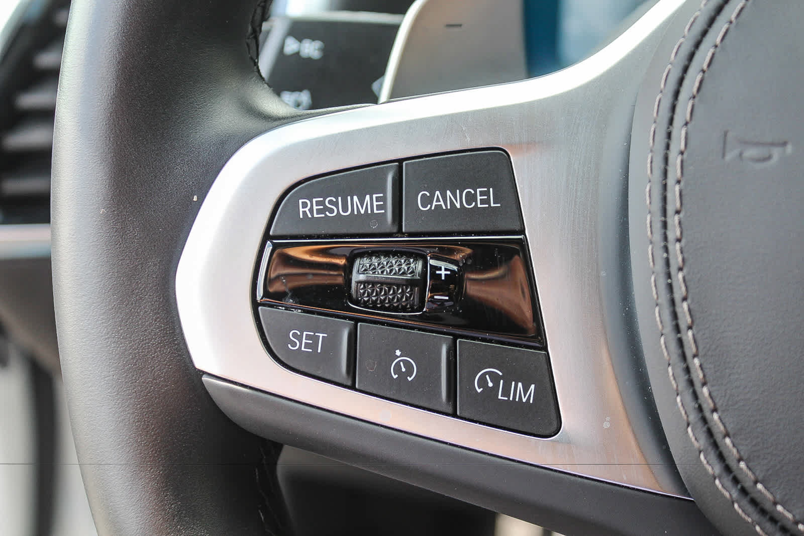 Used 2026 BMW 840i w/ M Sport Professional Package RWD image 22
