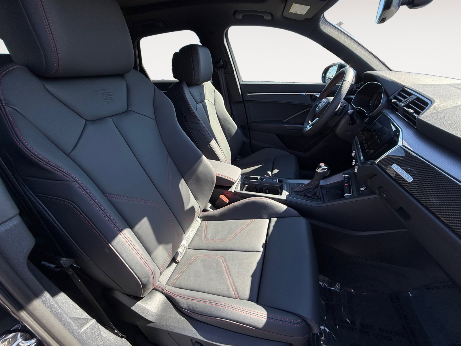 Certified 2025 Audi Q3 2.0T Premium Plus w/ Premium Plus Package image 19