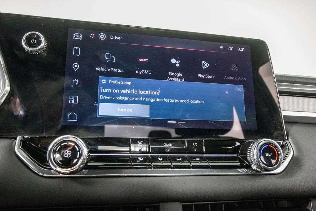 Used 2024 GMC Canyon Elevation image 26