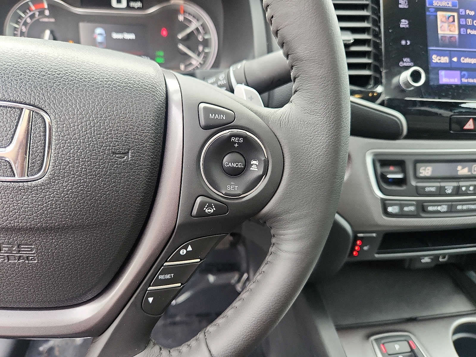 Certified 2023 Honda Ridgeline RTL image 21
