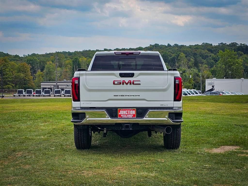 New 2025 GMC Sierra 2500 SLT w/ SLT Premium Package image 6