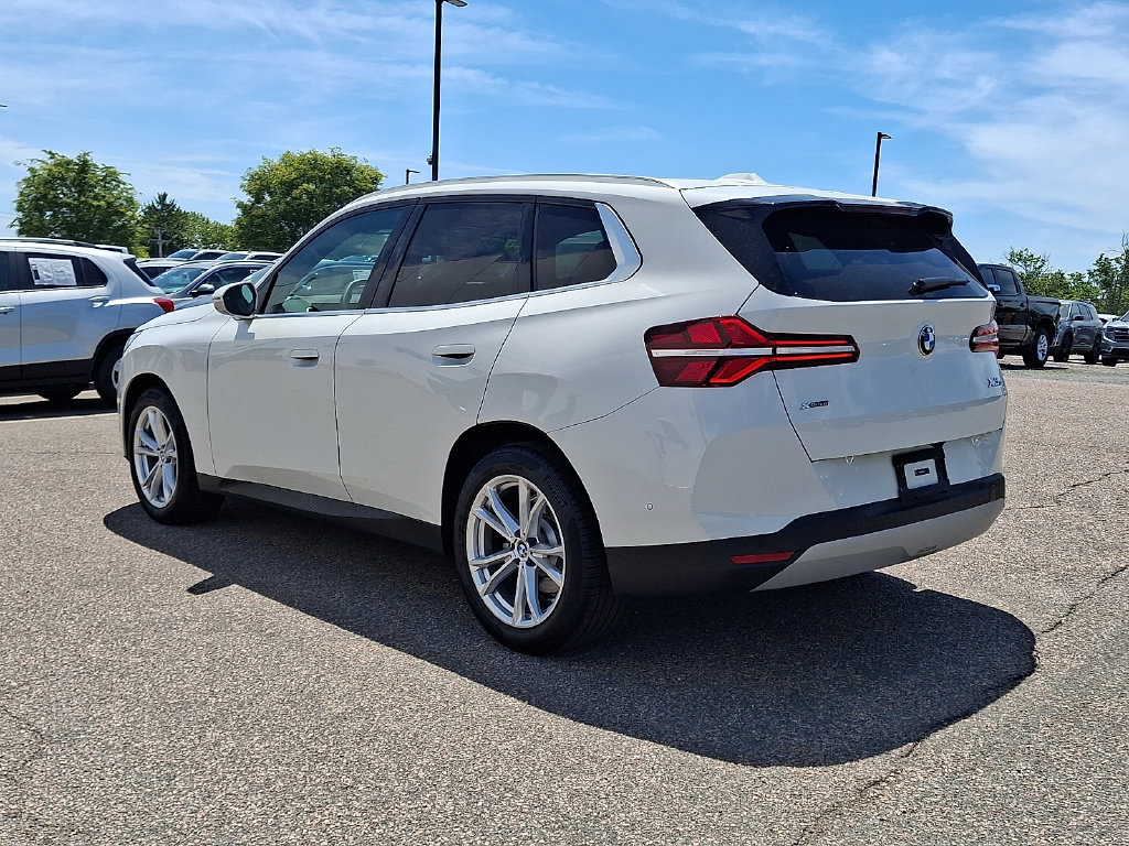 Used 2025 BMW X3 xDrive30i w/ Premium Package AWD/4WD image 7