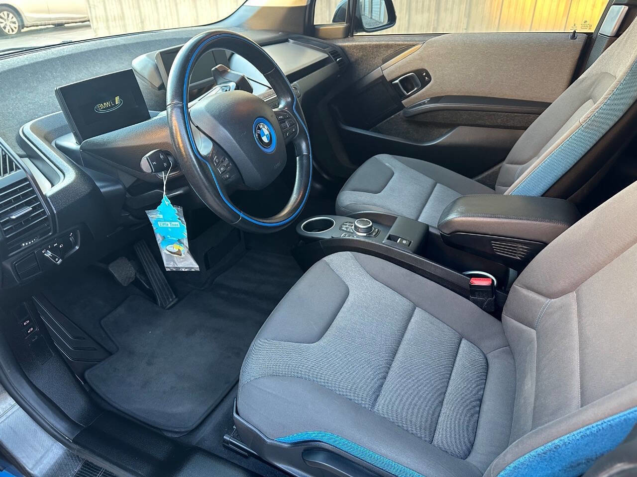 Used 2018 BMW i3 Base 4dr Hatchback RWD image 12