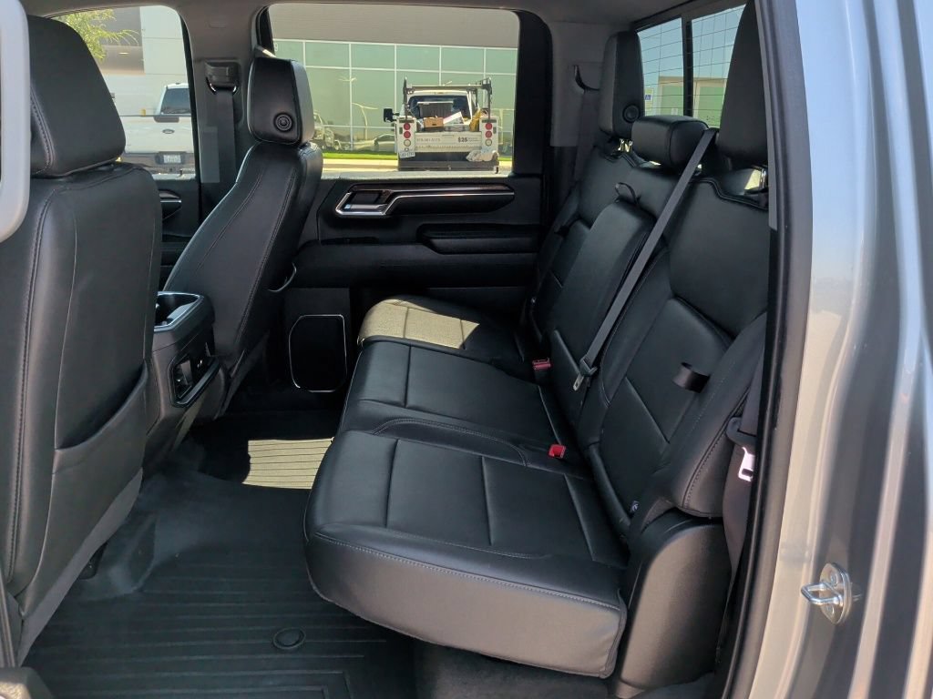 Used 2024 Chevrolet Silverado 2500 LT w/ Texas Edition AWD/4WD image 35