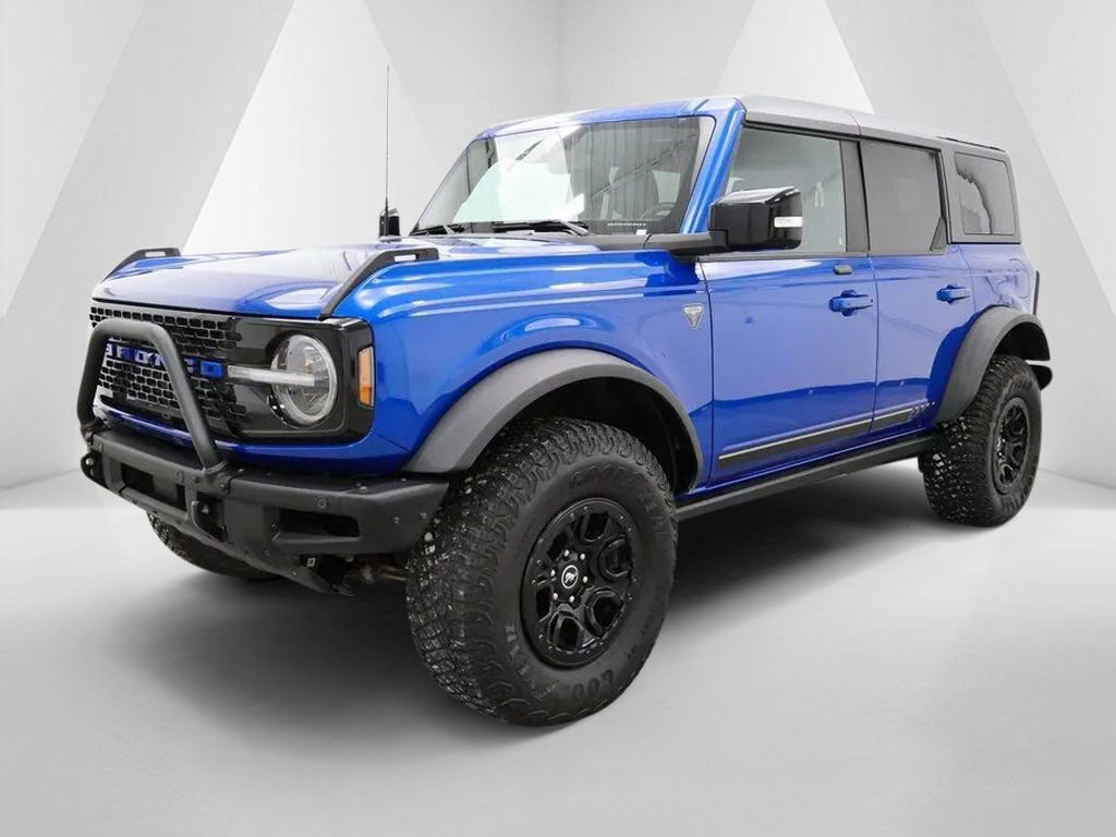 Used 2021 Ford Bronco First Edition AWD/4WD image 3