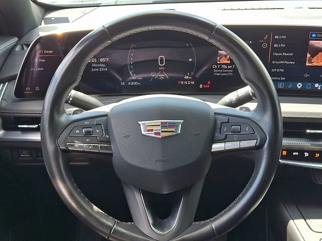 Used 2025 Cadillac XT4 Premium Luxury FWD image 19