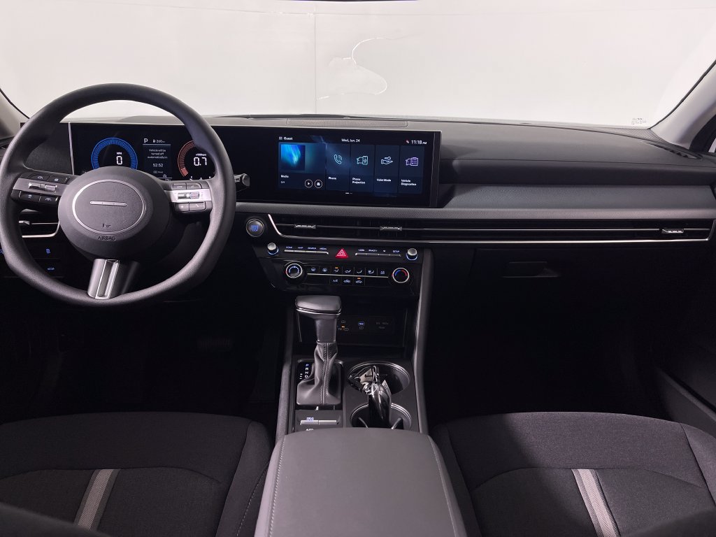New 2026 Hyundai Sonata SE FWD image 14