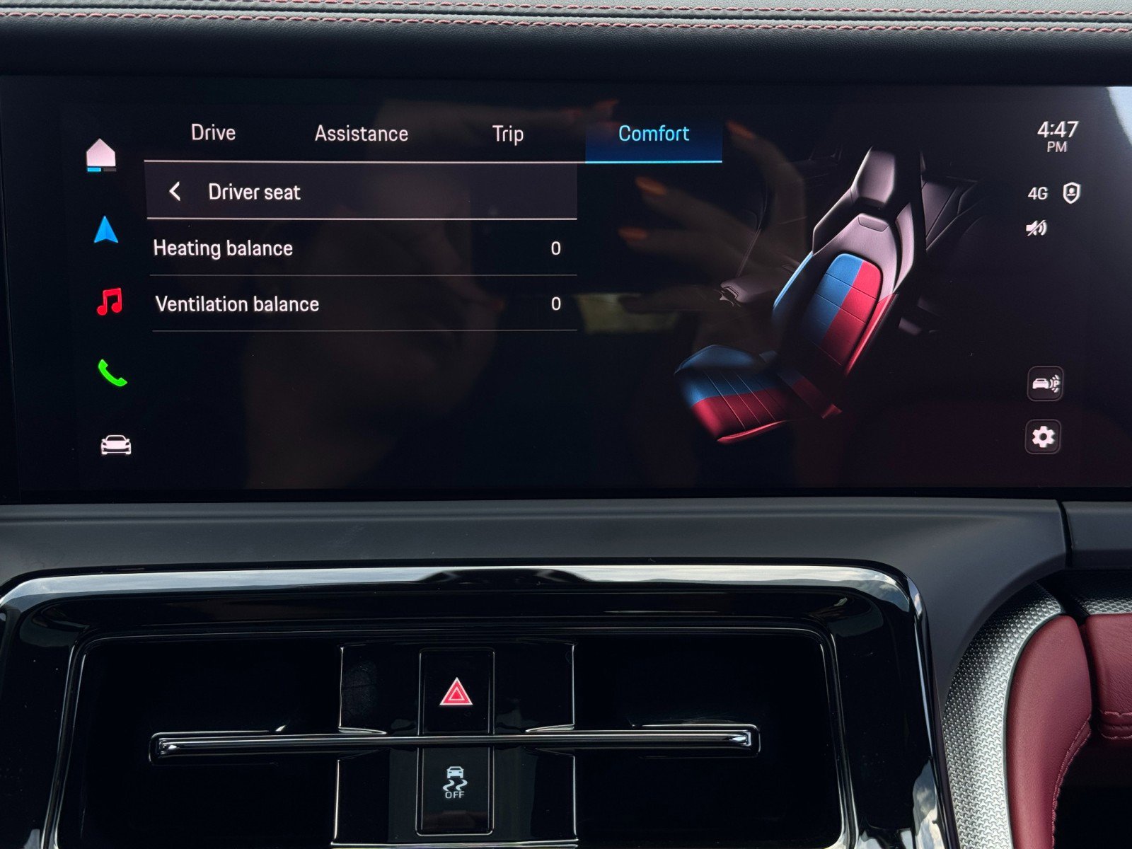 Used 2025 Porsche Panamera 4 w/ Premium Package image 29