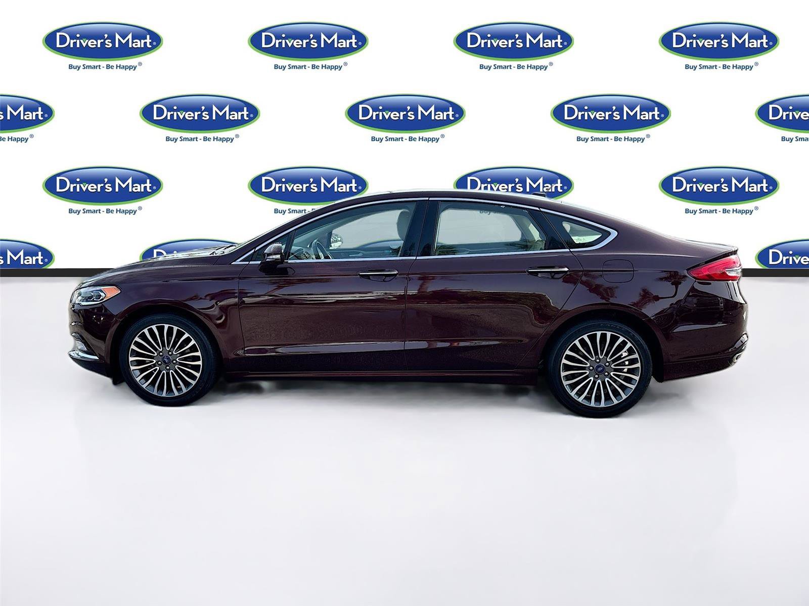 Used 2017 Ford Fusion SE FWD image 4