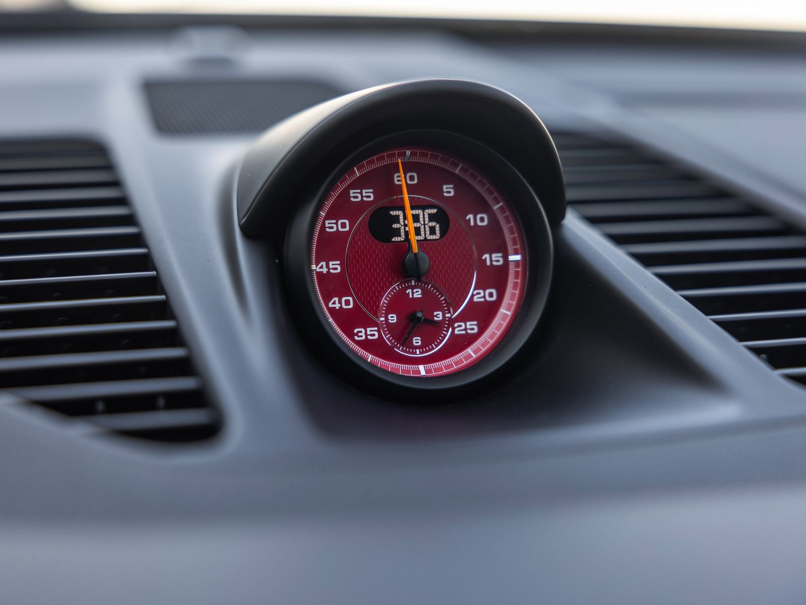 Certified 2018 Porsche 911 GT3 image 17