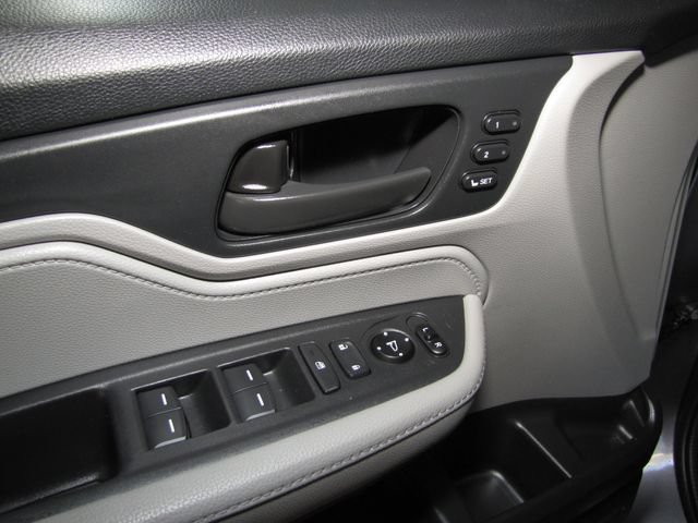 Certified 2018 Honda Odyssey EX-L image 12