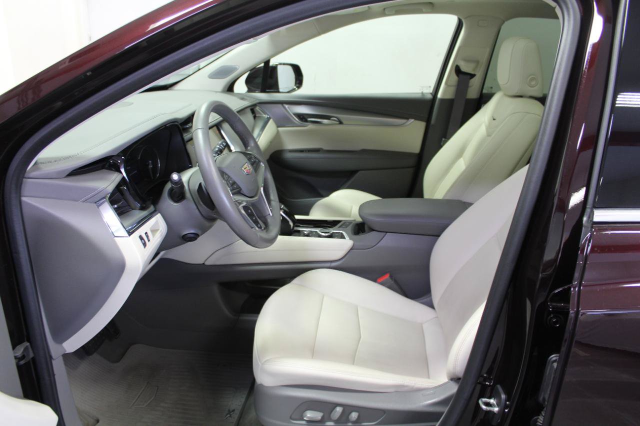 Used 2020 Cadillac XT5 Premium Luxury AWD/4WD image 20