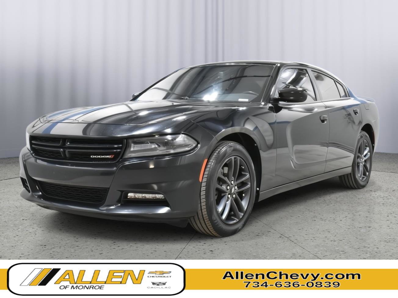 Used 2019 Dodge Charger SXT w/ Blacktop Package