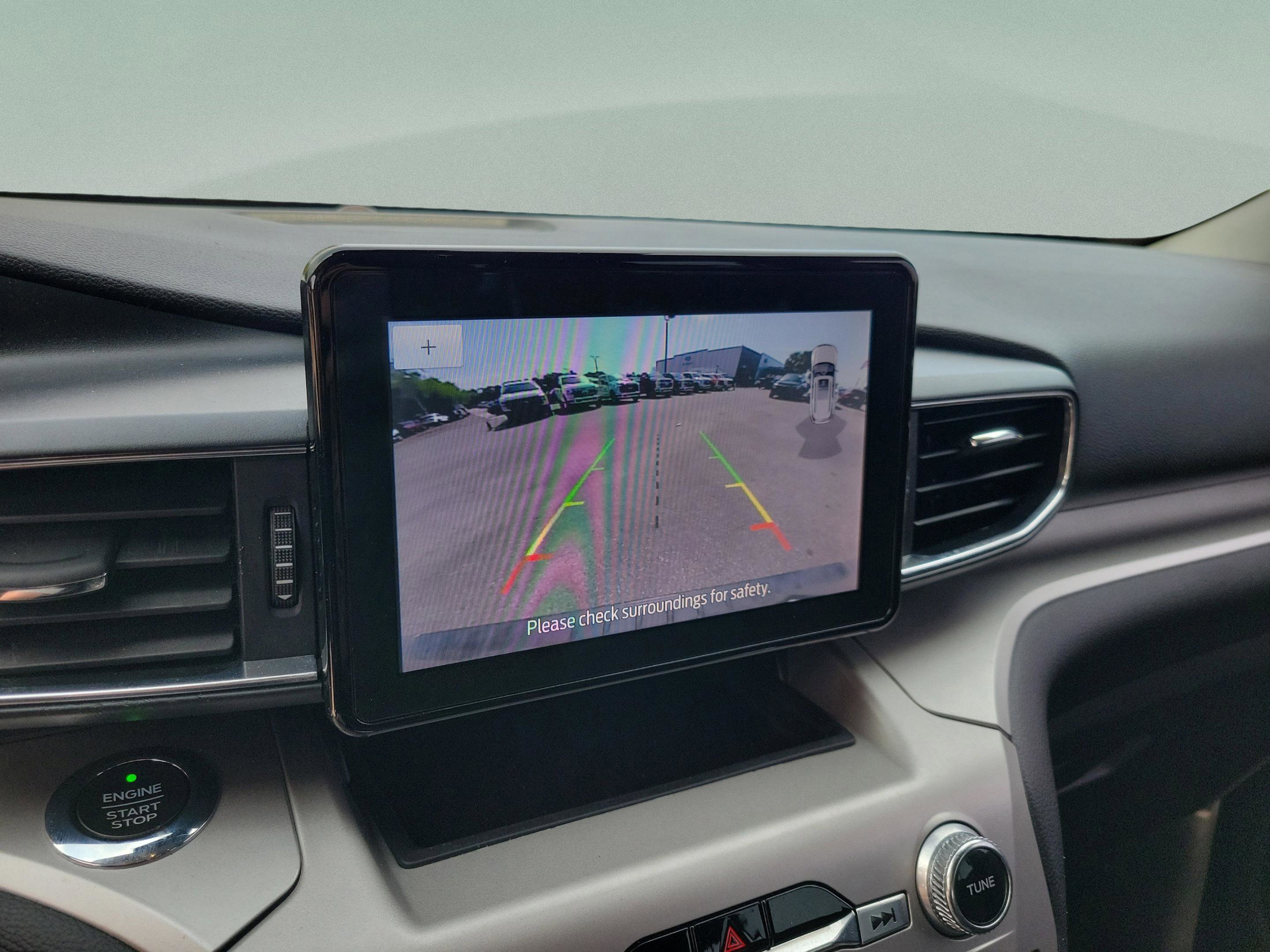 Used 2021 Ford Explorer XLT w/ Equipment Group 202A image 18