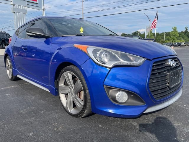 Used 2013 Hyundai Veloster Turbo FWD image 2