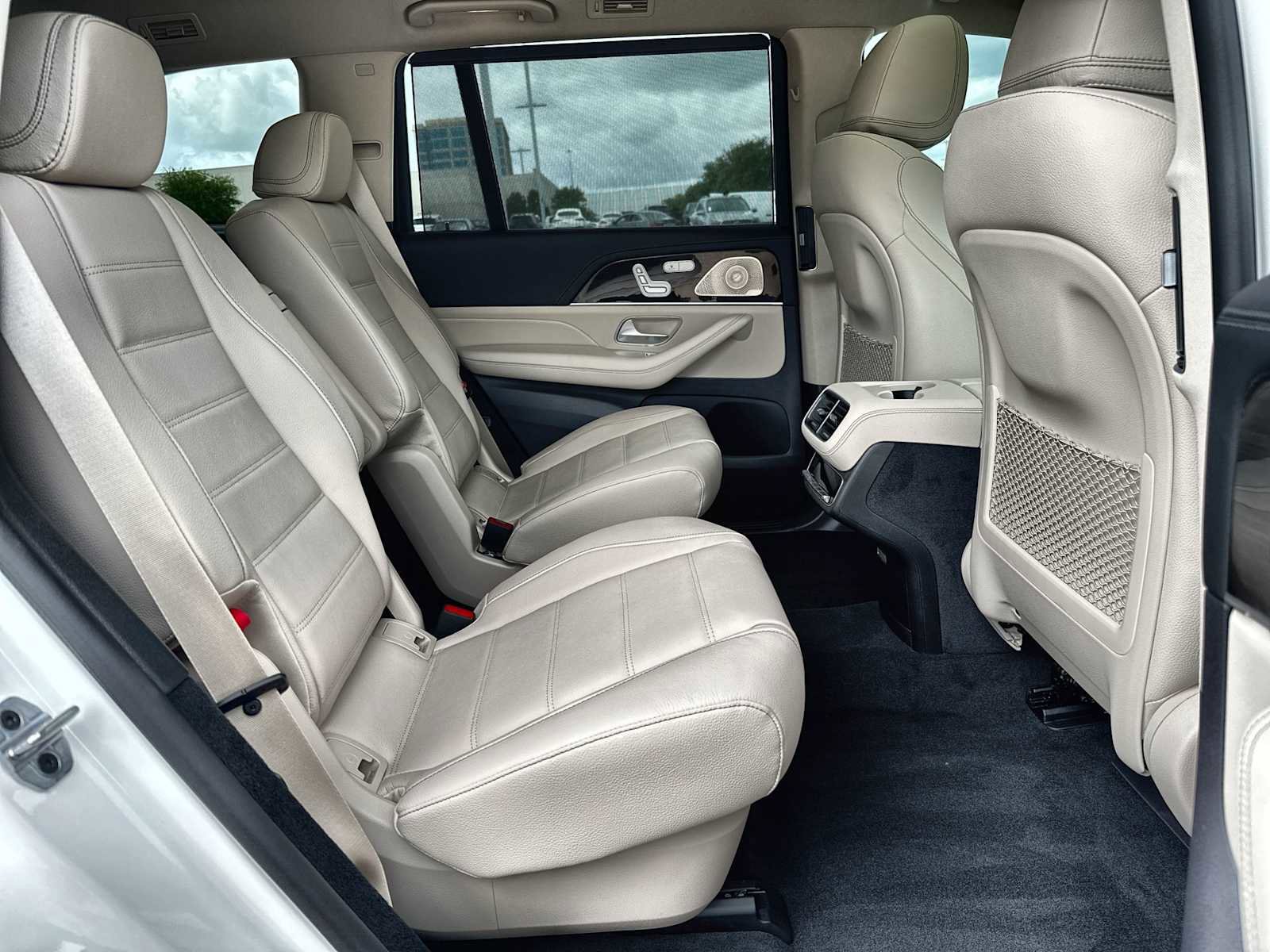 New 2026 Mercedes-Benz GLS 450 4MATIC image 19