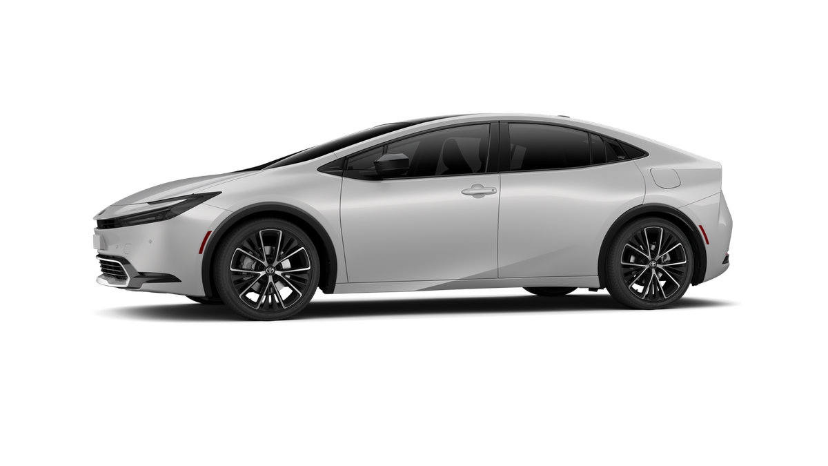 New 2027 Toyota Prius XLE FWD image 3