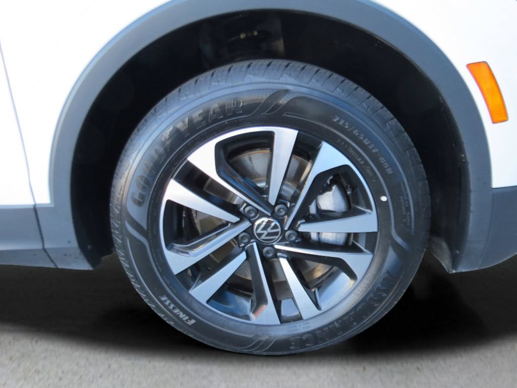 Used 2023 Volkswagen Tiguan S FWD image 26