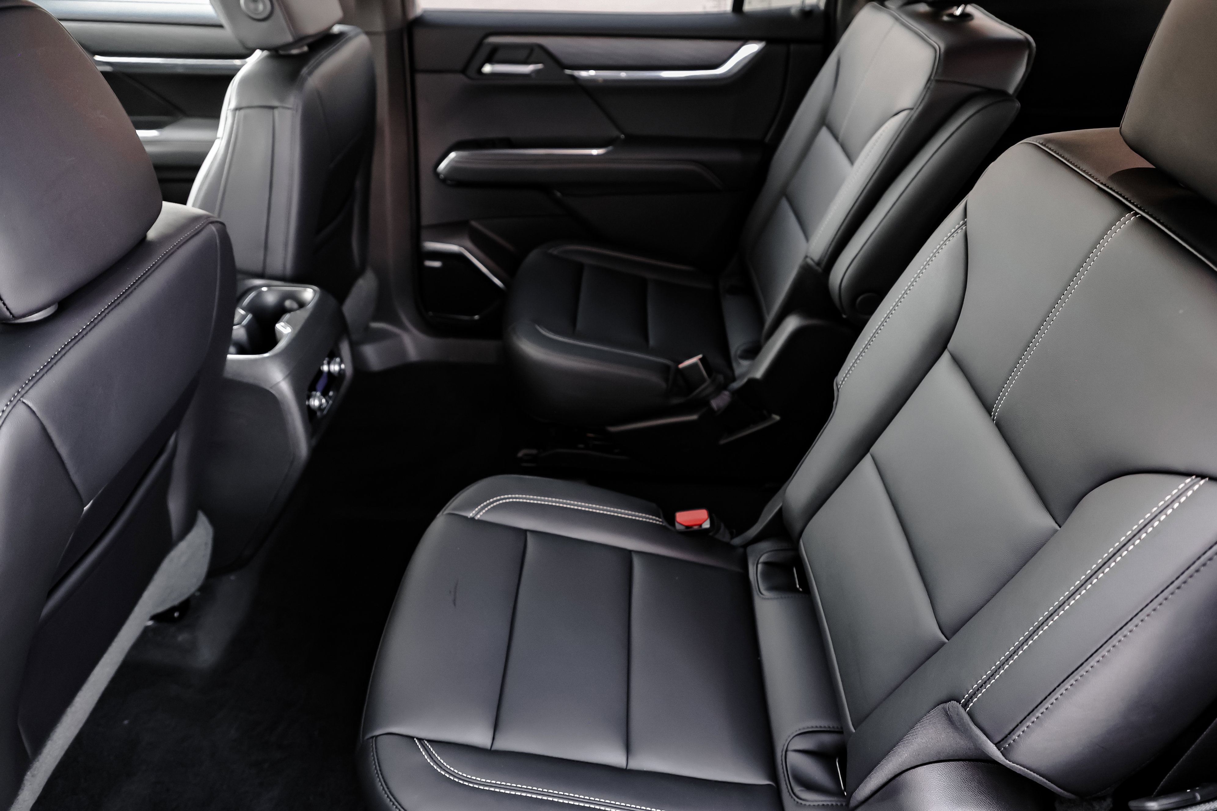 New 2026 GMC Acadia Elevation w/ Elevation Premium Package image 14