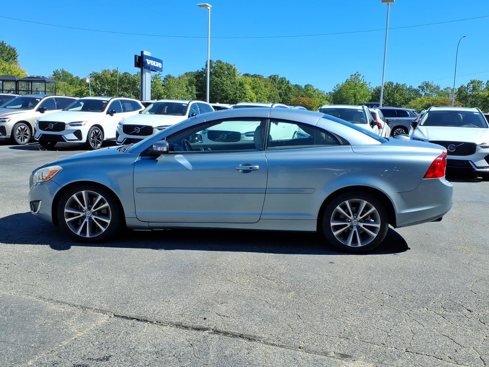 Used 2013 Volvo C70 T5 w/ Climate Pkg FWD image 8