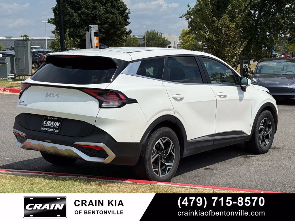 Certified 2024 Kia Sportage LX FWD image 7