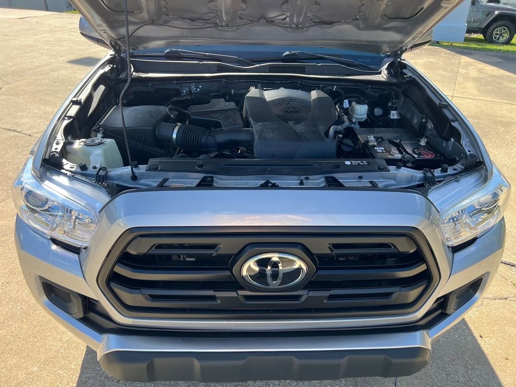 Used 2019 Toyota Tacoma SR w/ SR Convenience Package AWD/4WD image 18
