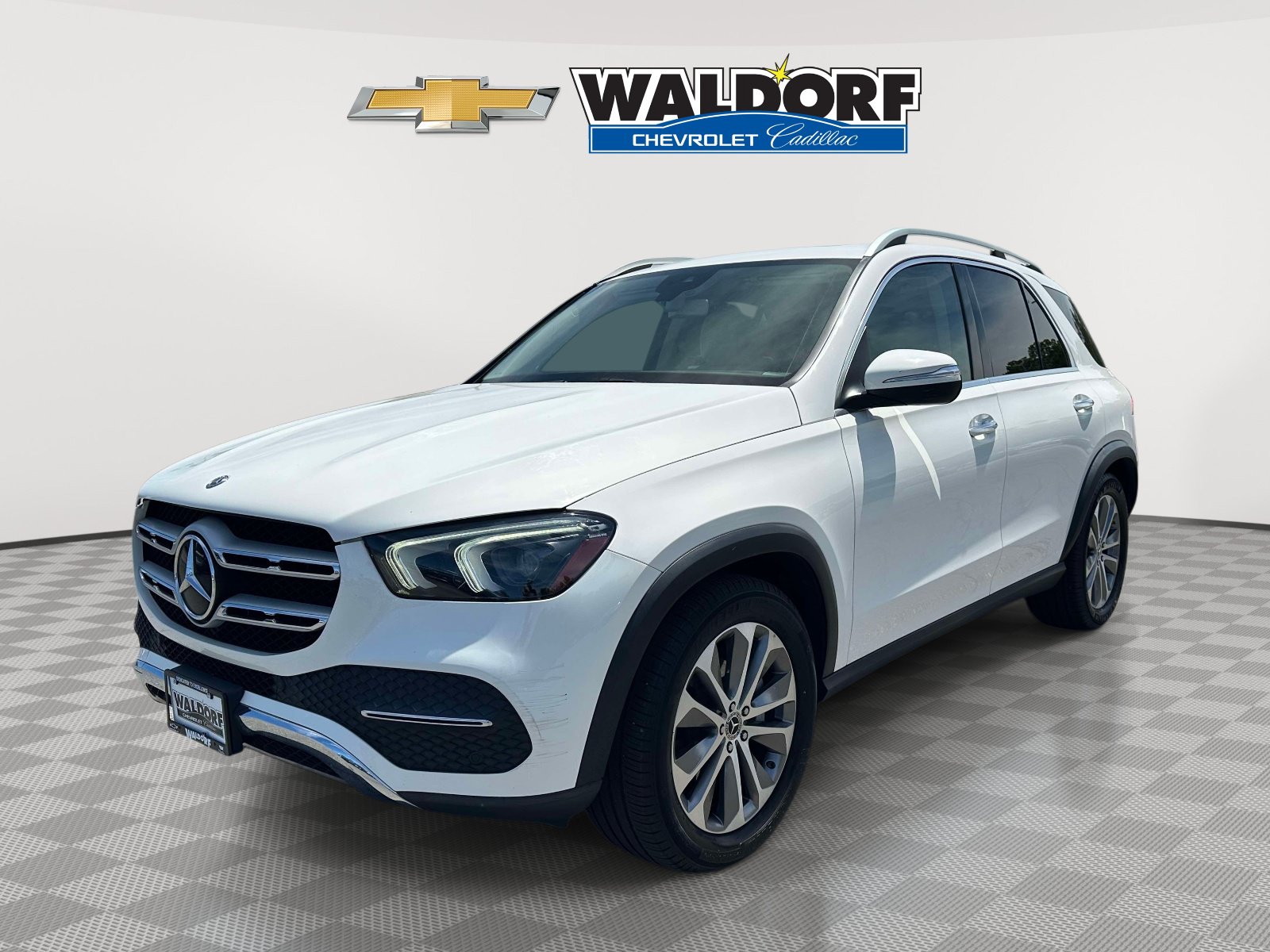 Used 2020 Mercedes-Benz GLE 350 4MATIC image 3