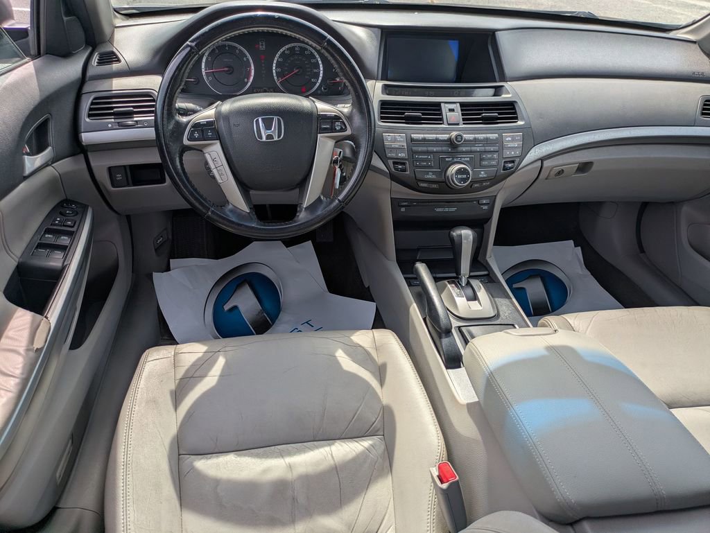 Used 2010 Honda Accord EX-L image 23