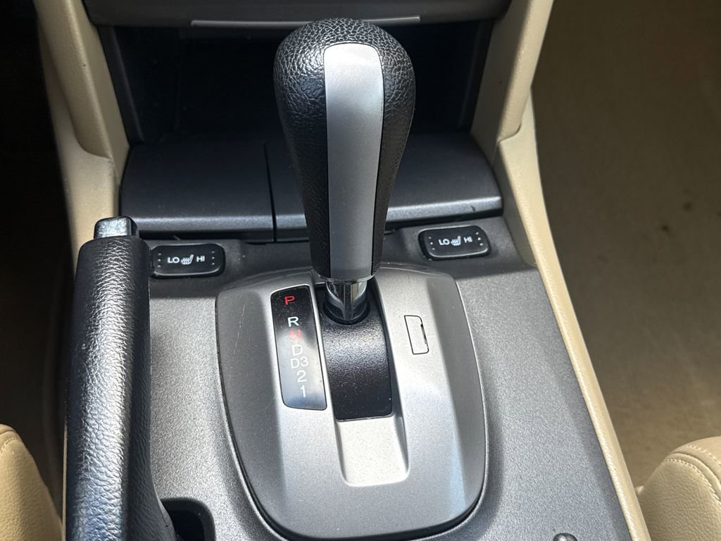 Used 2012 Honda Accord EX-L image 26
