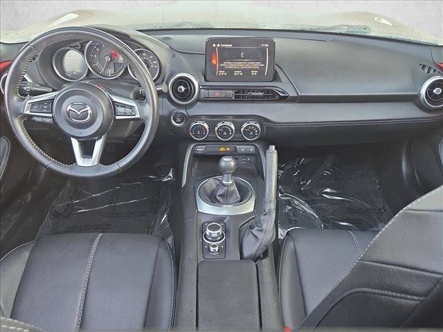 Used 2021 MAZDA MX-5 Miata RF Grand Touring RWD image 16
