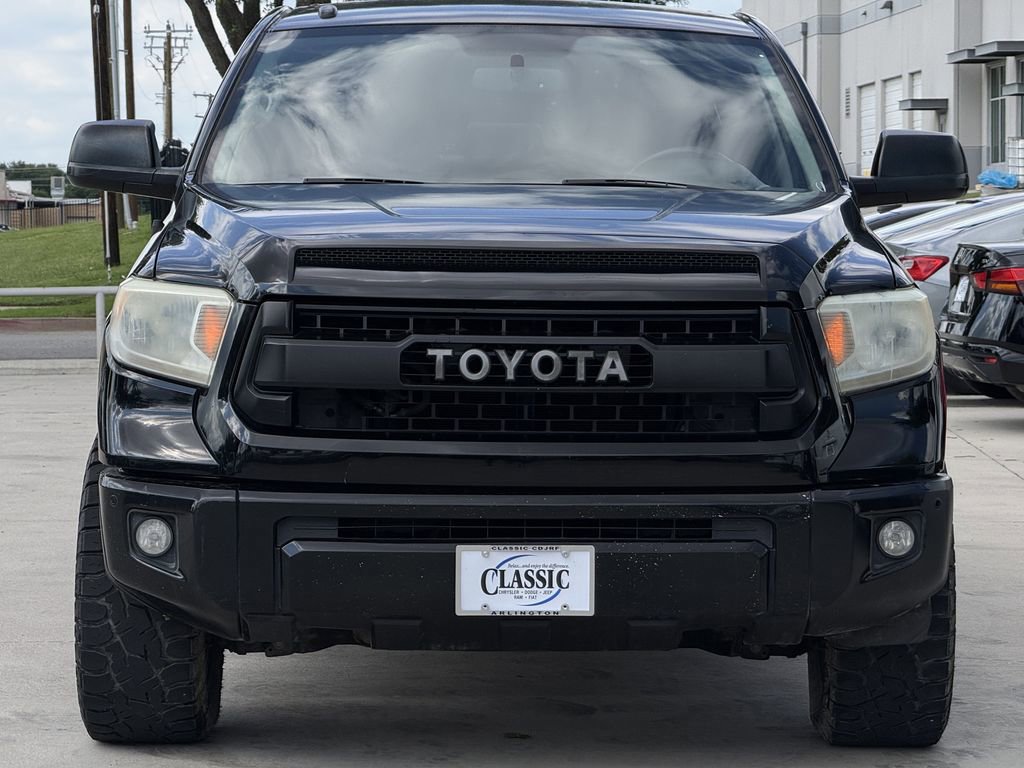 Used 2017 Toyota Tundra SR5 w/ TRD Off Road Package AWD/4WD image 7