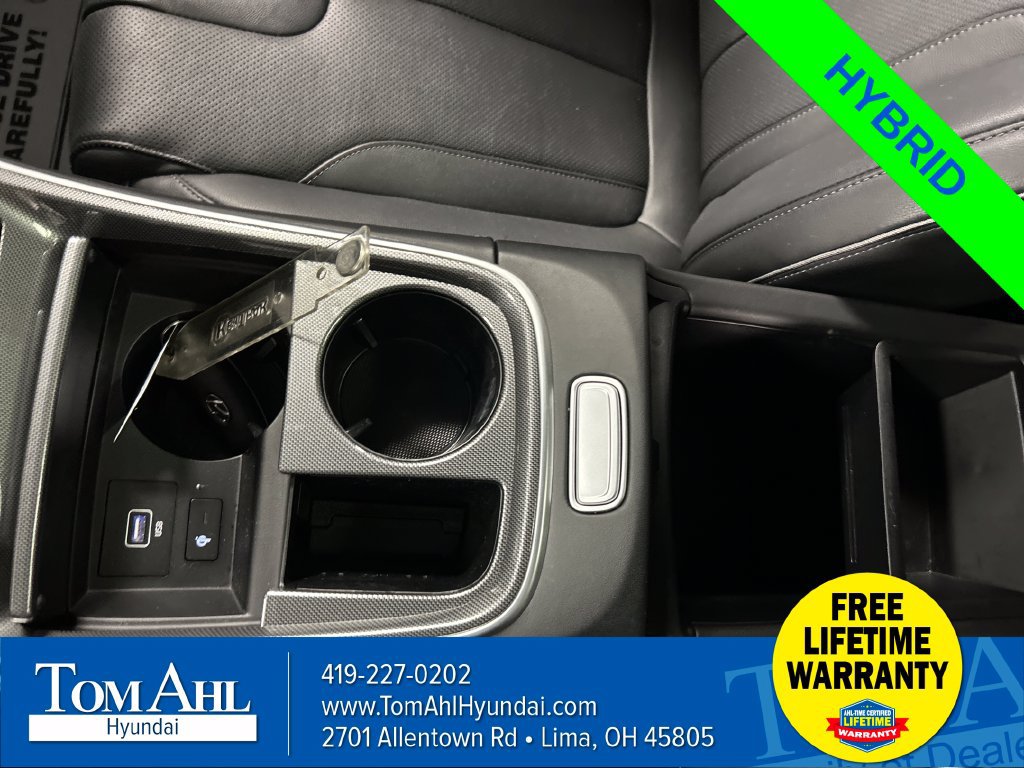 Used 2023 Hyundai Santa Fe Limited AWD/4WD image 19