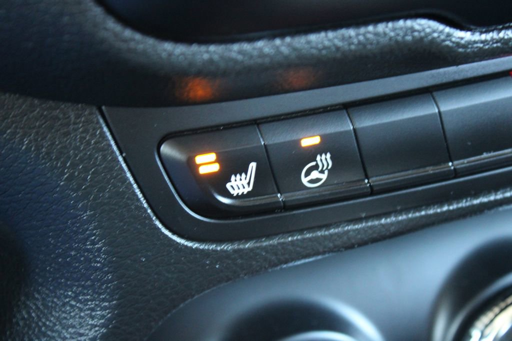 Used 2015 Jeep Renegade Trailhawk w/ Safety & Security Group I image 28