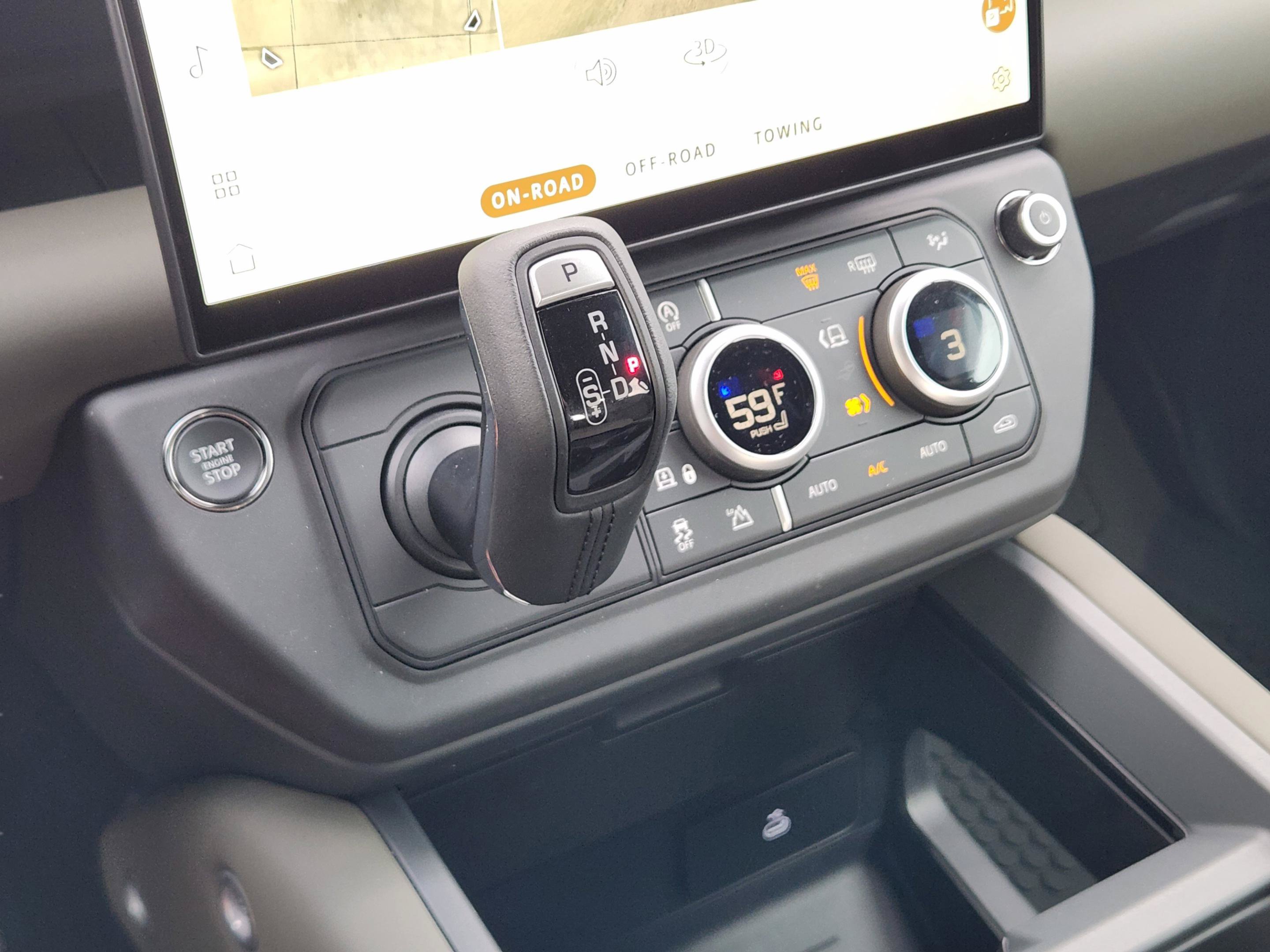 New 2026 Land Rover Defender 110 S AWD/4WD image 15