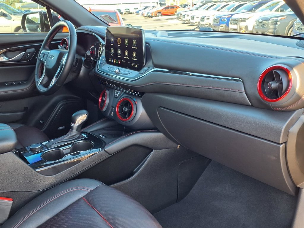 Used 2023 Chevrolet Blazer RS w/ Enhanced Convenience Package FWD image 17
