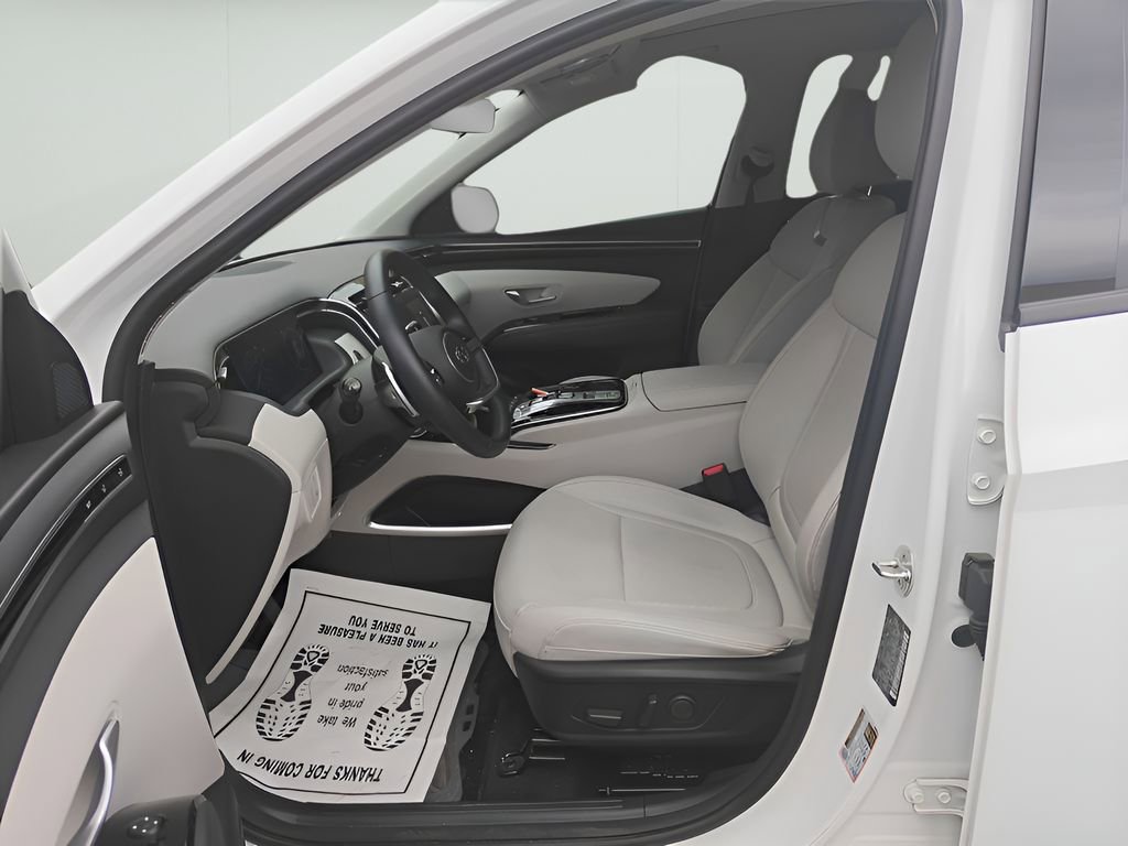 Used 2024 Hyundai Tucson Limited image 11