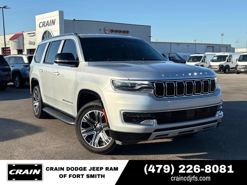 Used 2023 Jeep Wagoneer Series II w/ Flexible Seating Group AWD/4WD image 1