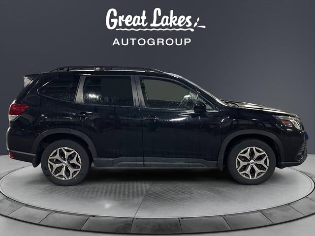 Used 2023 Subaru Forester Premium AWD/4WD image 6