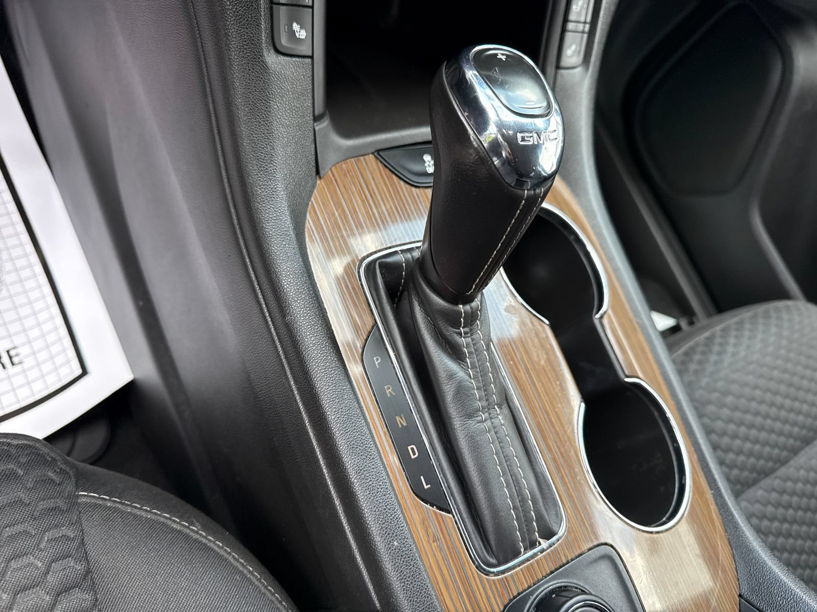 Used 2019 GMC Acadia SLE FWD image 24