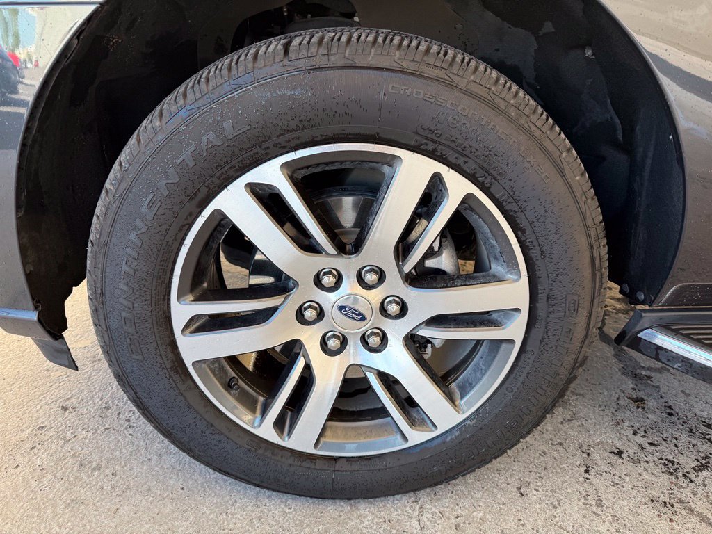 Used 2022 Ford Expedition XLT AWD/4WD image 11