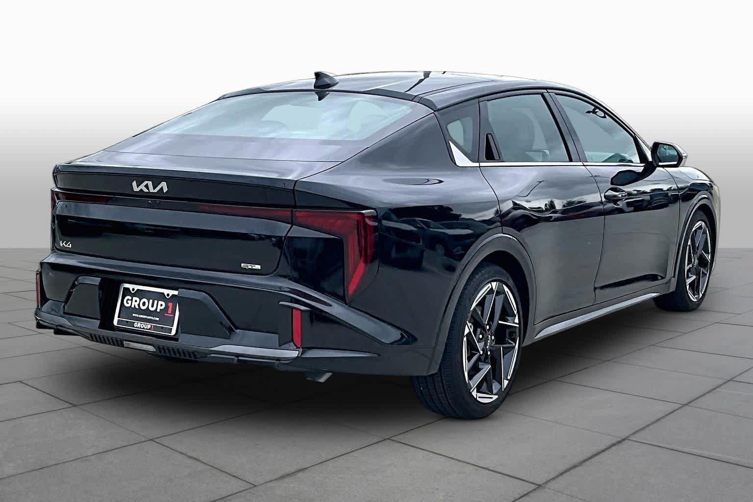 Used 2025 Kia K4 EX w/ GT-Line Sunroof Package FWD image 25