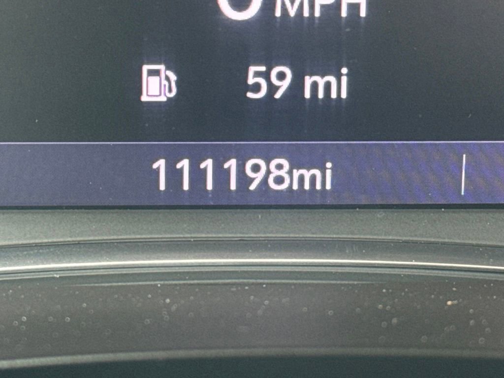 Used 2020 Chevrolet Traverse LT image 19