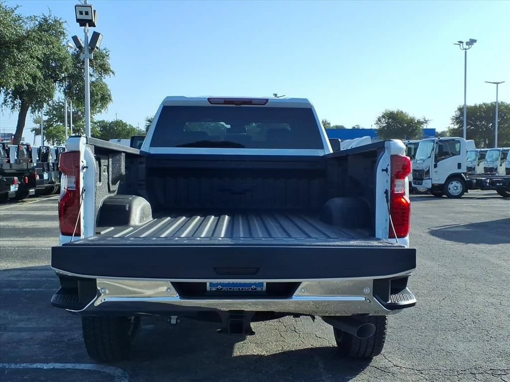New 2026 Chevrolet Silverado 3500 LT w/ All Star Edition AWD/4WD image 12