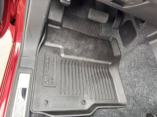 Used 2023 Nissan Frontier PRO-4X w/ Pro-4X Premium Package AWD/4WD image 26