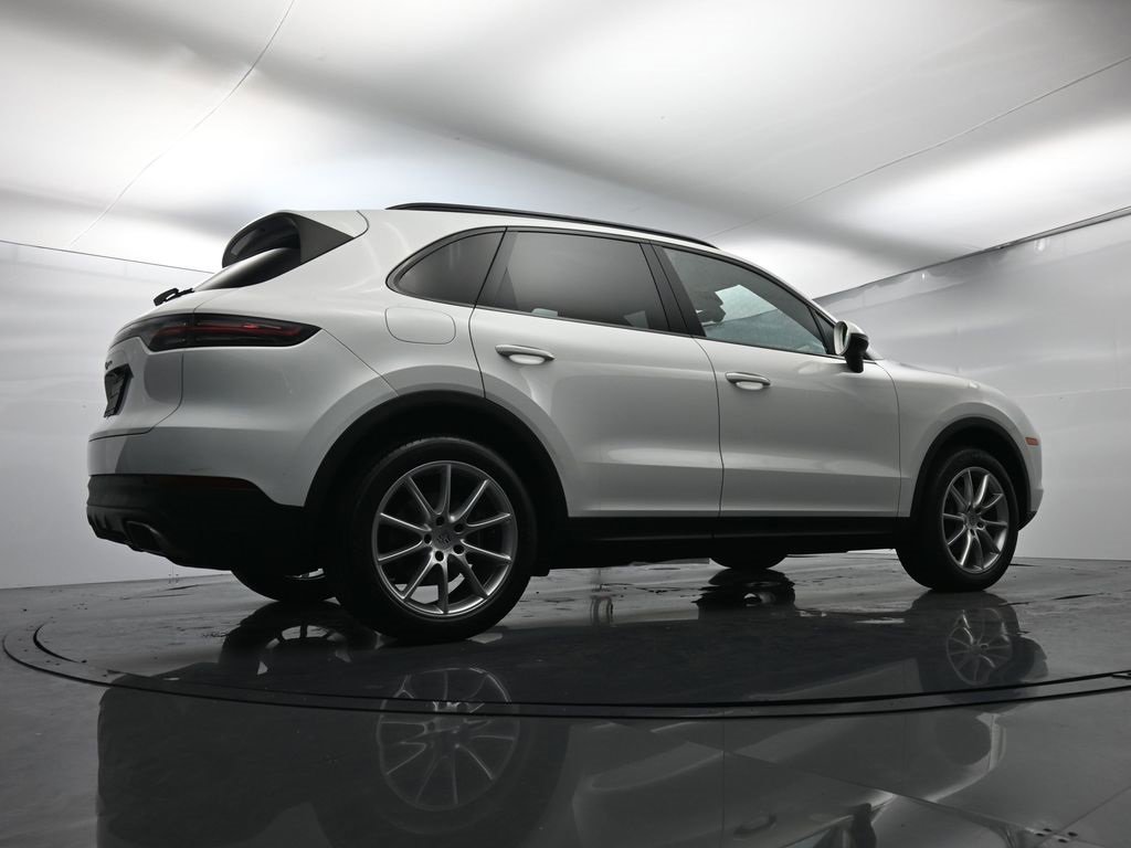 Used 2019 Porsche Cayenne image 52