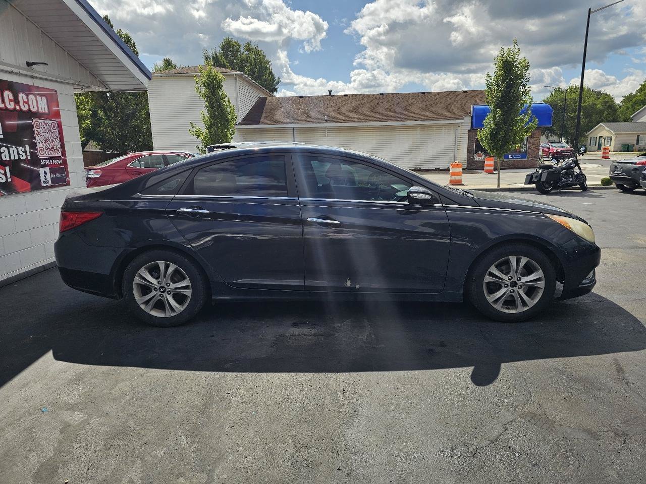 Used 2011 Hyundai Sonata Limited FWD image 12