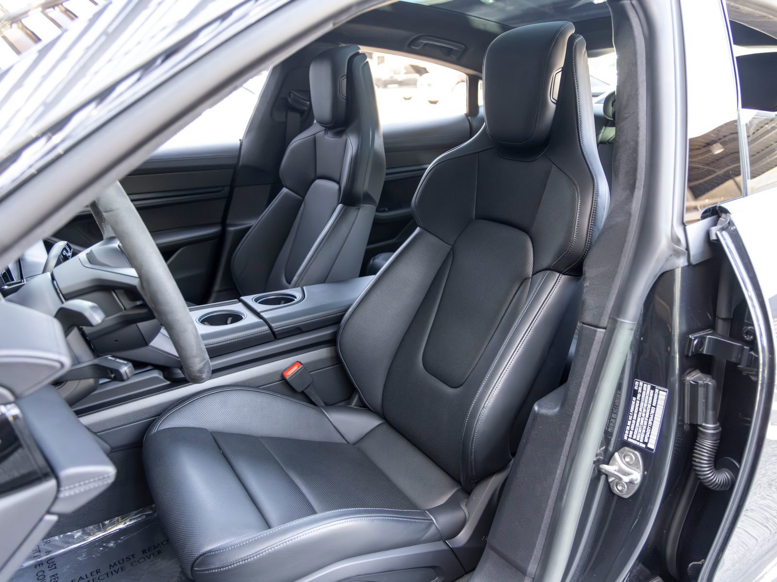 Certified 2023 Porsche Taycan GTS AWD/4WD image 5